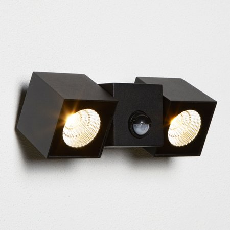 DALLAS Searchlight - senzorové nástenné LED svietidlo- 210mm